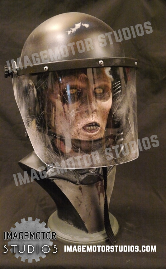 Walking Dead Riot Gear Zombie life size bust 1:1 scale