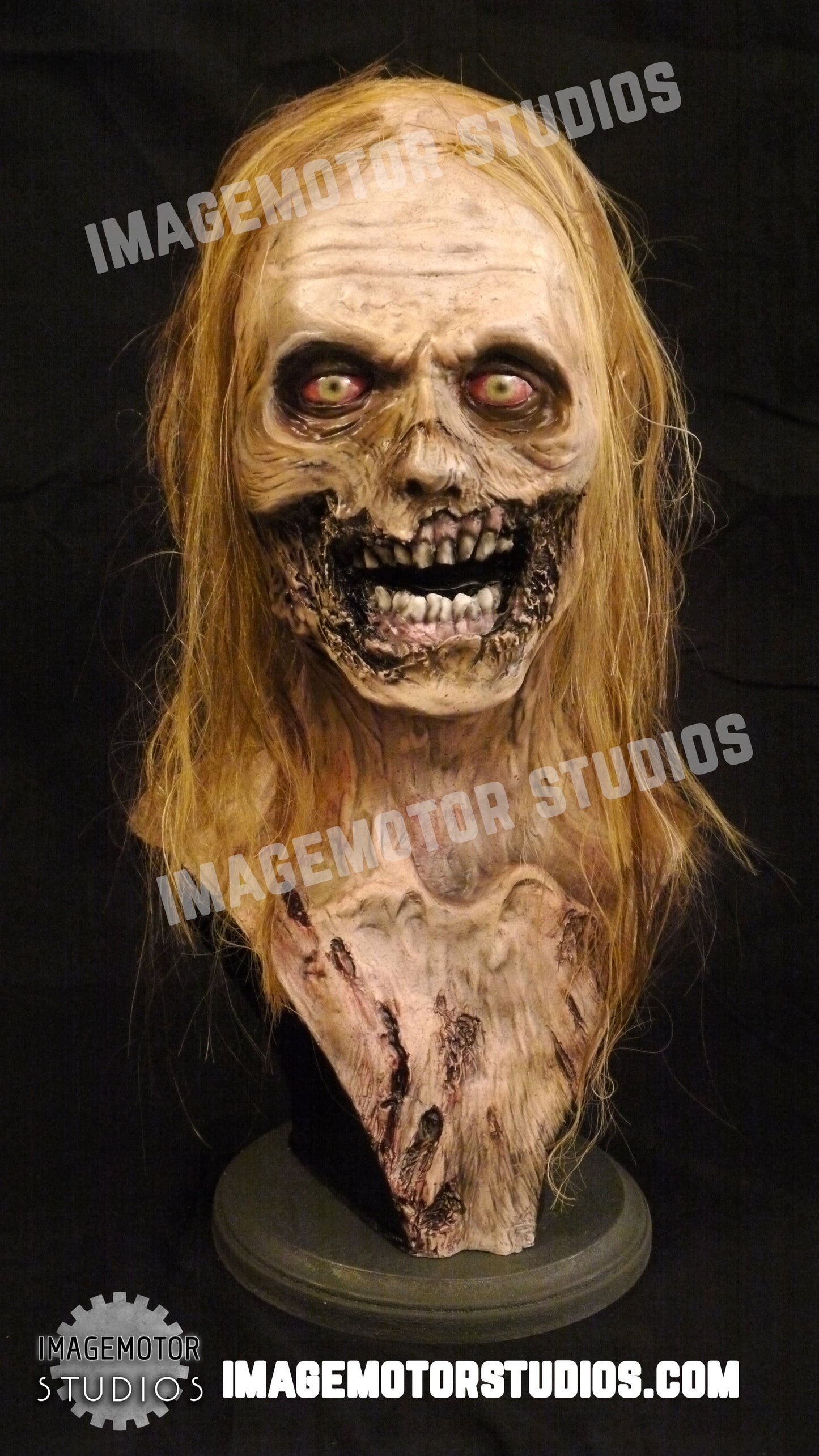 Walking Dead Bicycle Girl Zombie Bust 1:1 Scale