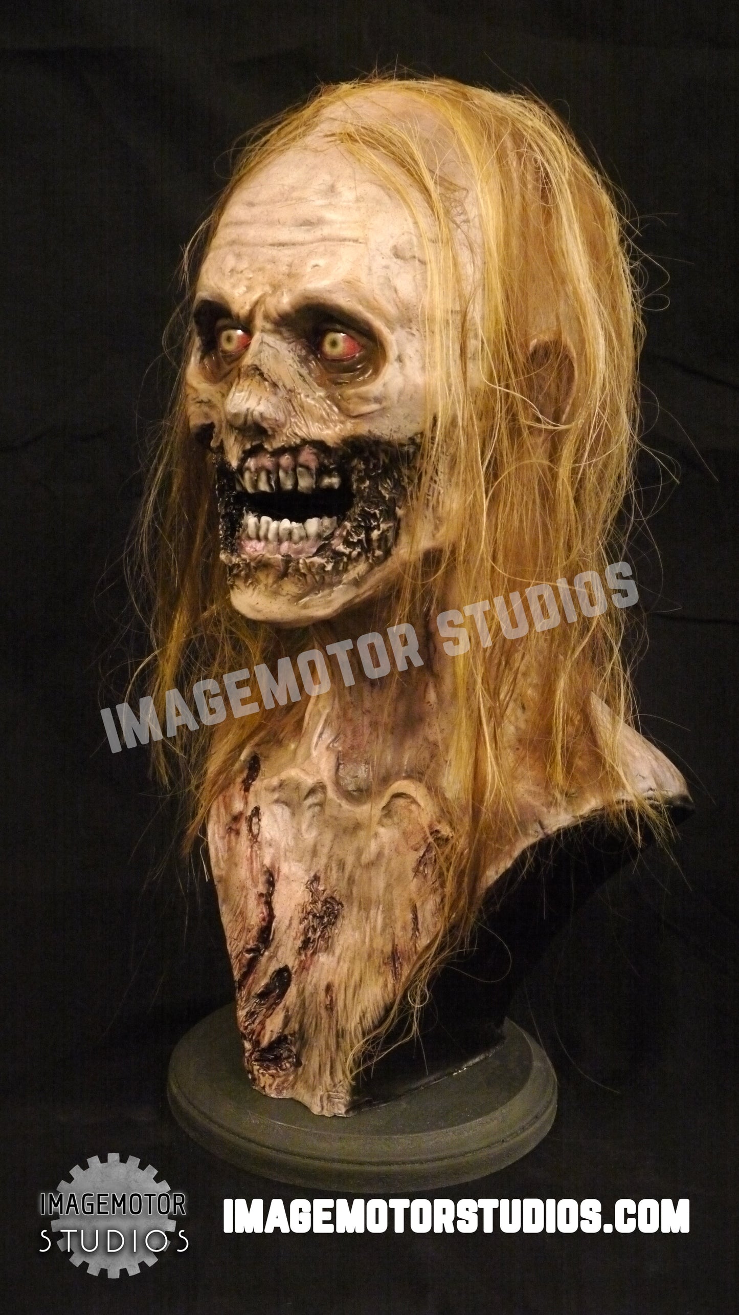 Walking Dead Bicycle Girl Zombie Bust 1:1 Scale